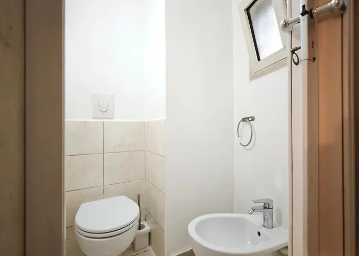 Cairoli Art Apartment Bari