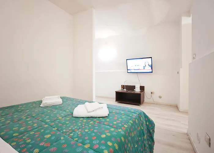 Apartment Cairoli Art Bari