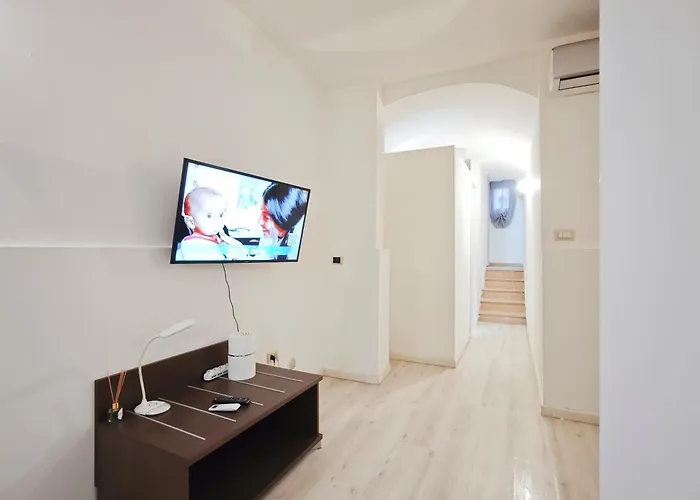 Cairoli Art Apartment Bari