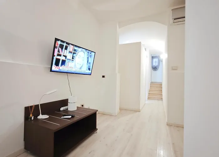Apartment Cairoli Art *