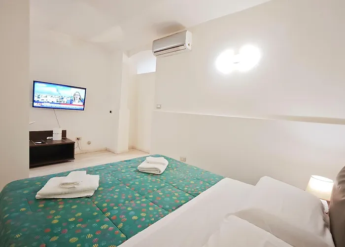 Cairoli Art Apartment Bari